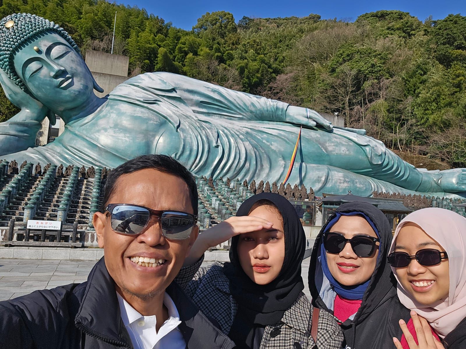 Sensasi Melihat “Sleeping Budha” di Fukuoka