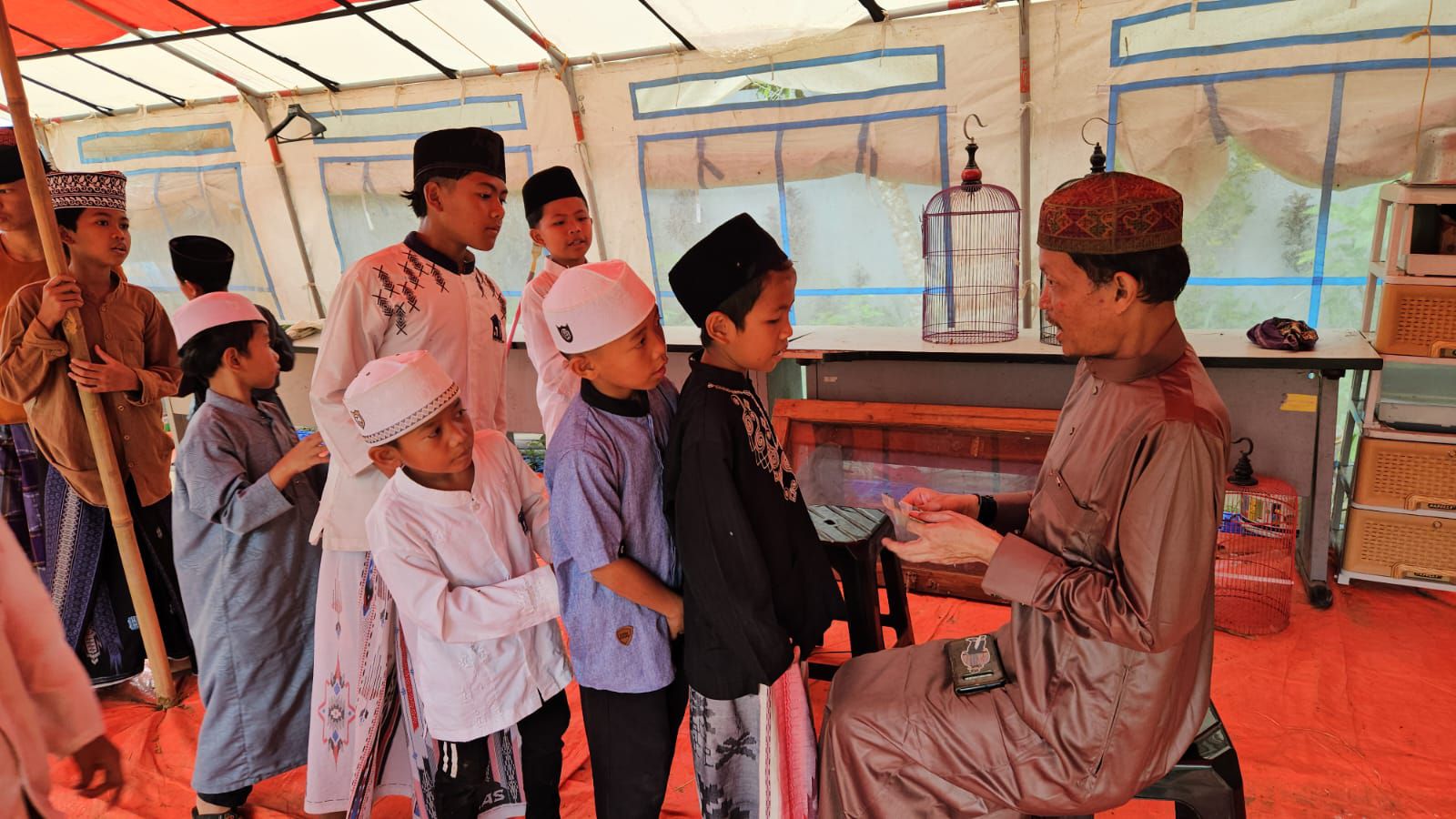 Melepas Rindu dengan Santri ISJILI dan Cek Kesiapan Qurban